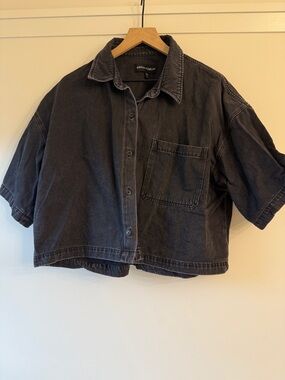 Denim Forum Cropped Boxy Short-Sleeve Jacket - Charcoal
